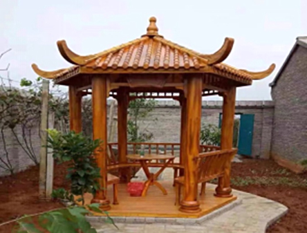 防腐木涼亭